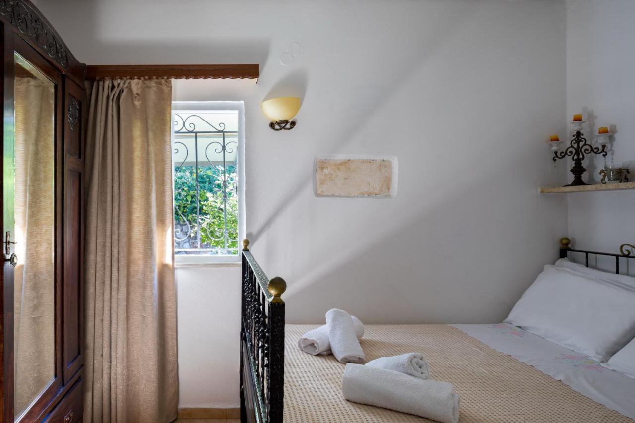 The Olive House Villa Kondomarion Exterior photo
